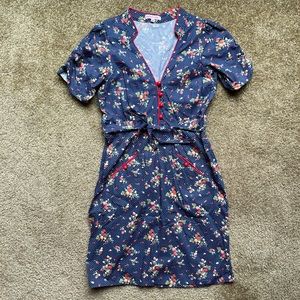 EUC ModCloth Trollied Dolly Strawberry Dress